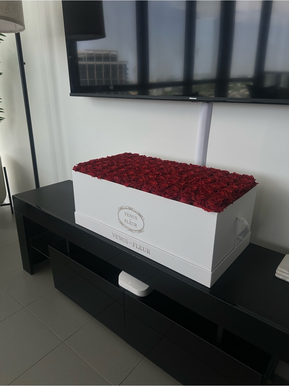 Venus et Fleur Red Rose Luxe Box